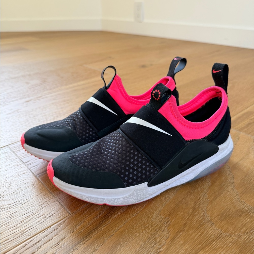 Nike Kids Sneakers Black and Pink